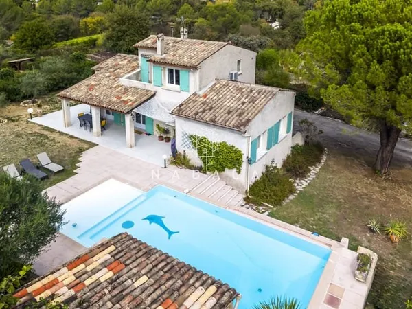 Villa 170 m2 totalement renovée