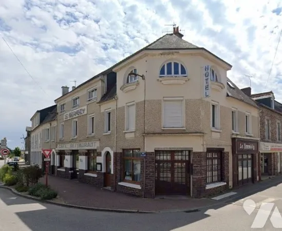 Local d'activités 1 pièce 1468 m²