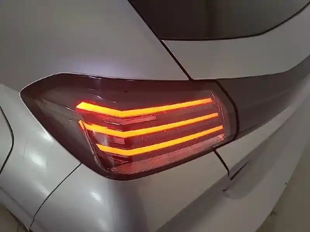 Peugeot 208 hybrid 100 e-dcs6 — photo 20