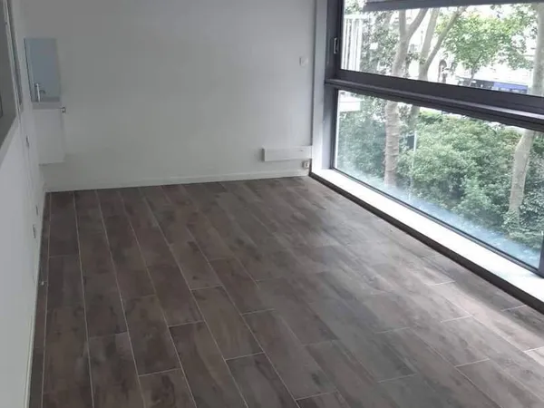 Local commercial 72 m²