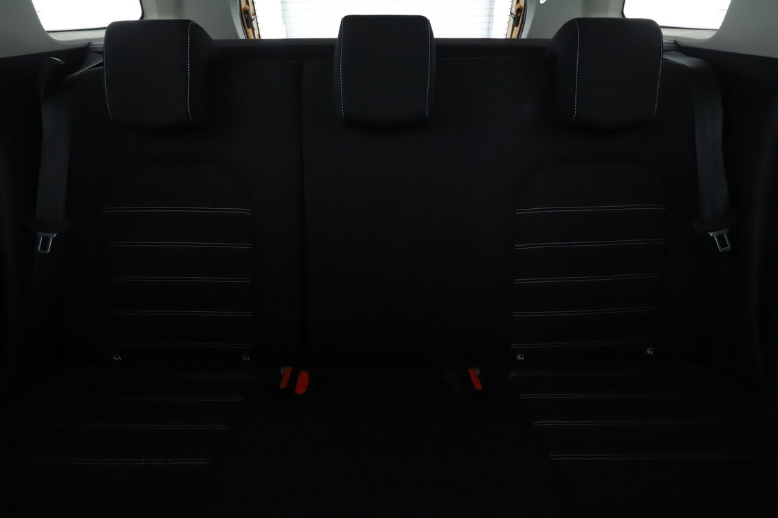 Dacia Duster 1.5 dCi Blue Prestige 4x2 — photo 14