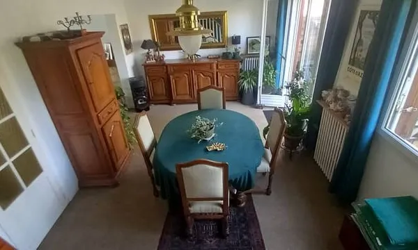 Maison 6 pièces 210 m²