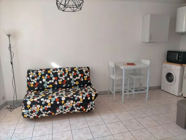 Studio meuble pour etudiant