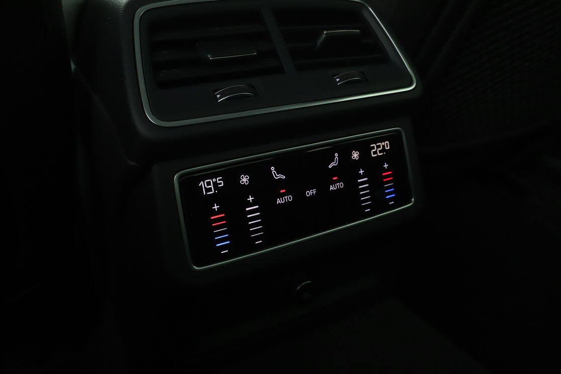 Audi A6 50 TFSIe Quattro S Tronic 7 — photo 13