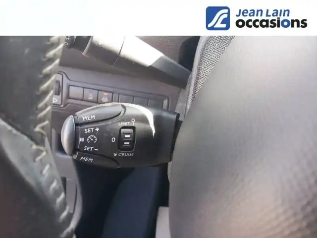 Peugeot 308 1.2 puretech 130ch s&amp;s eat6 — photo 12