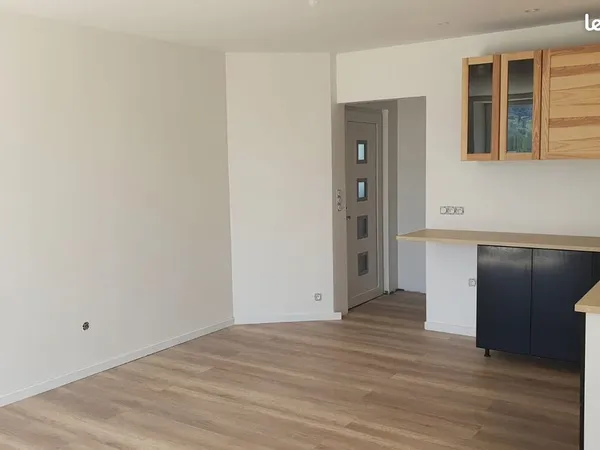 T4 neuf Allevard vue dégagée plein Sud petit jardin