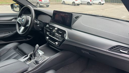BMW Serie 5 520d 190 Mild Hybrid BVA - M Sport – 2021 – 127453 km – Diesel – Boîte Automatique — photo 21