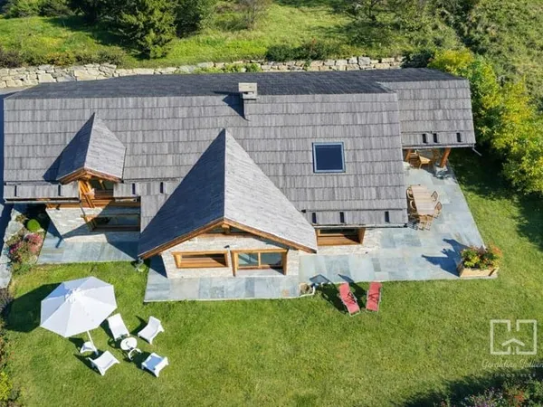 Chalet 5 pièces 166 m²