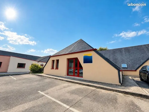 Bureaux 100 m²