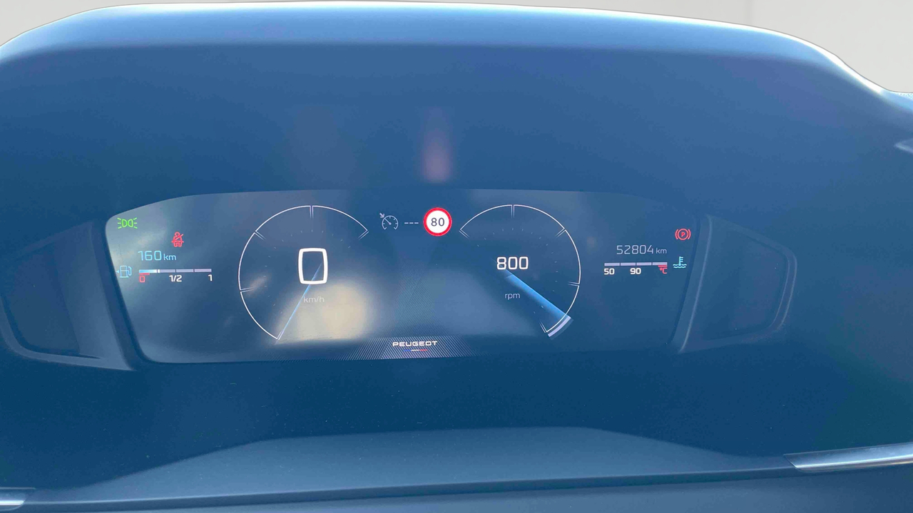 Peugeot 208 100 S&amp;S BVM6 — photo 24