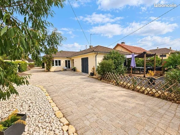 Pavillon 5 pièces 117 m²