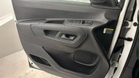 Peugeot Partner Standard 650kg BlueHDi 100ch S&S Asphalt — photo 22