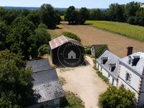 Propriété 4 pièces 130 m²