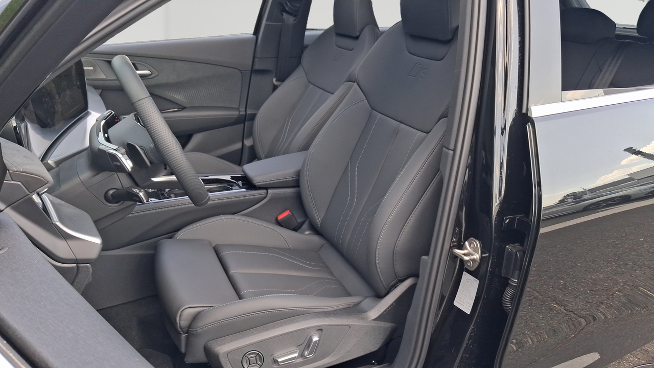 Audi Q3 TFSI 150 ch Hybride S tronic 7 — photo 20
