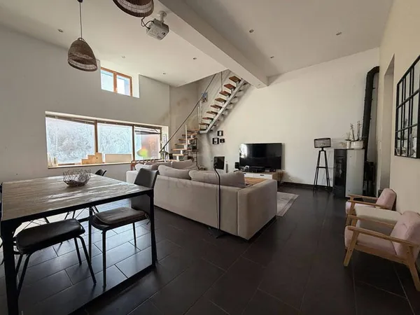 Maison 4 pièces 106 m²