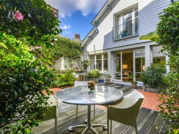 Maison 7 pièces 173 m²