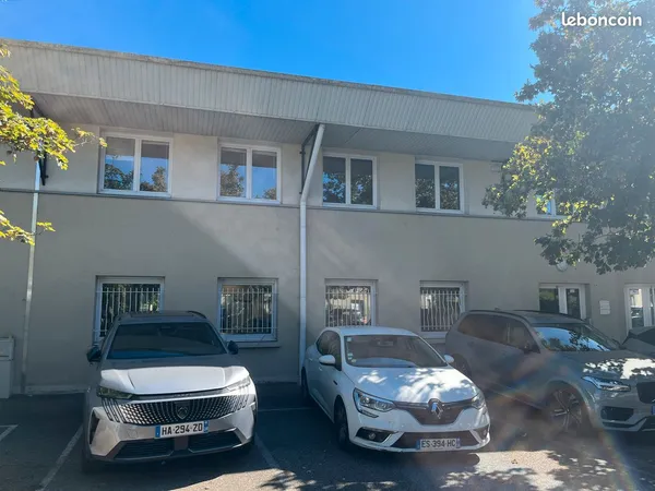 Bureaux ZA des Ruires