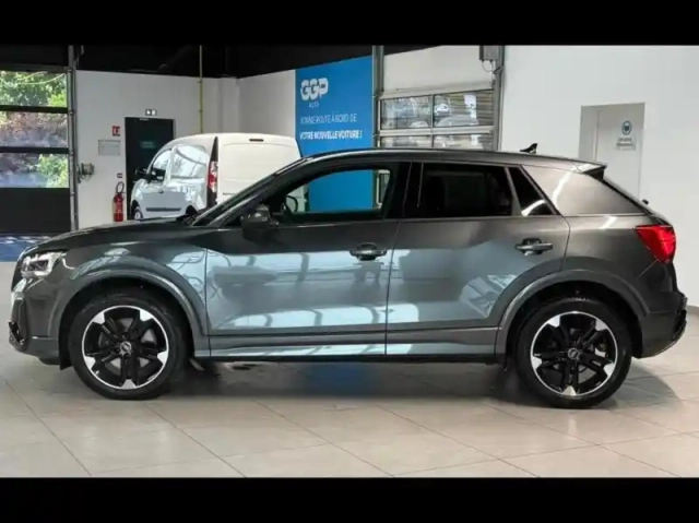 Audi Q2 35 tdi 150ch  s line s tronic 7 — photo 8