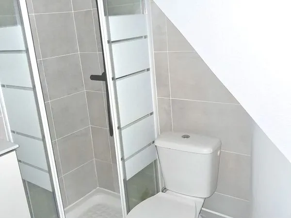 Studio meublé 10 m² proche de la Gare Massy Verrières
