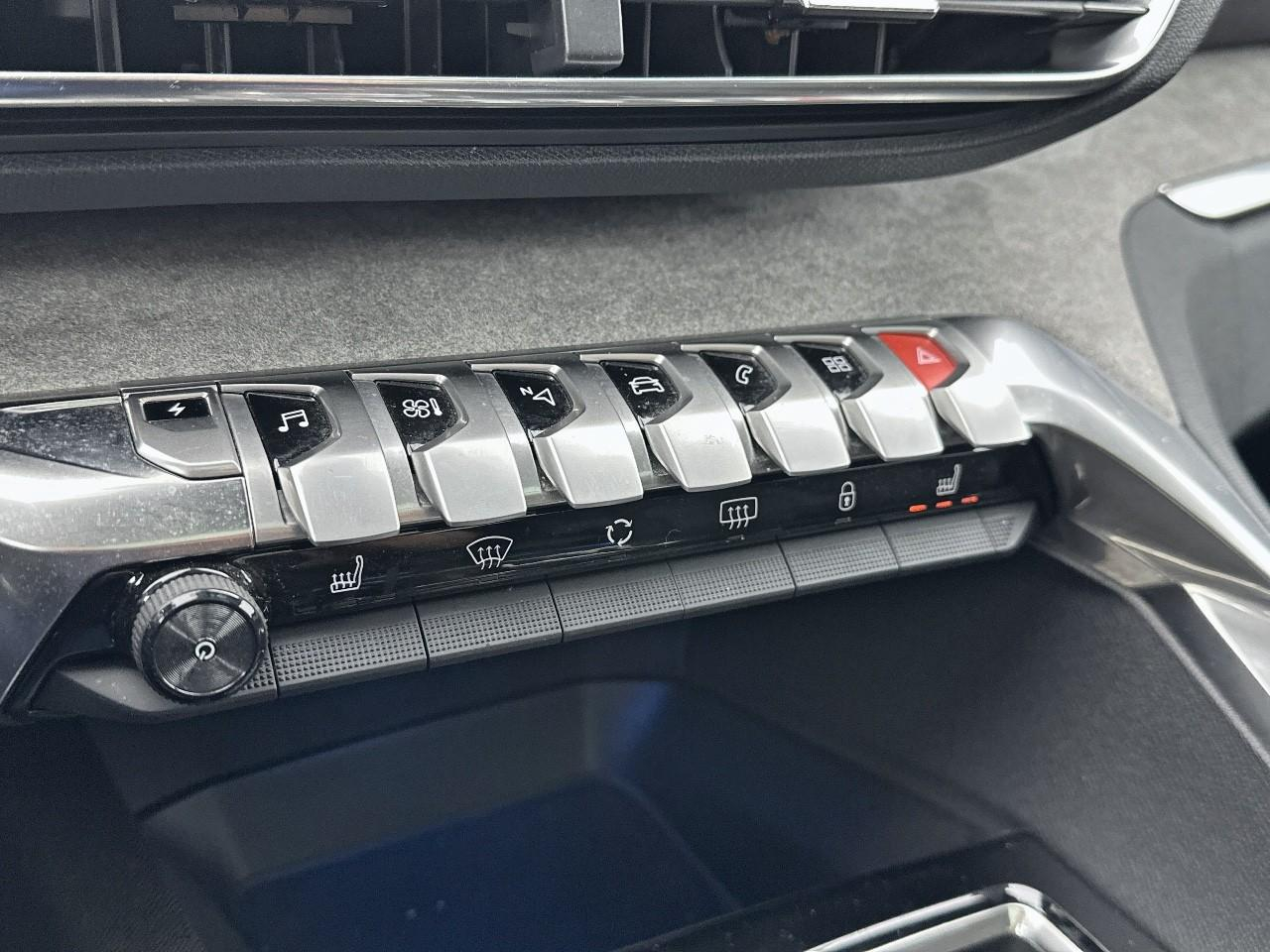Peugeot 3008 hybrid 225 e-eat8 gt — photo 26