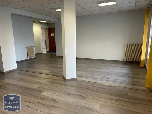 Bureaux 107 m²