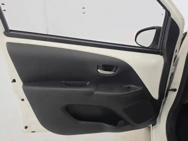 Toyota Aygo 1.0 vvt-i — photo 72