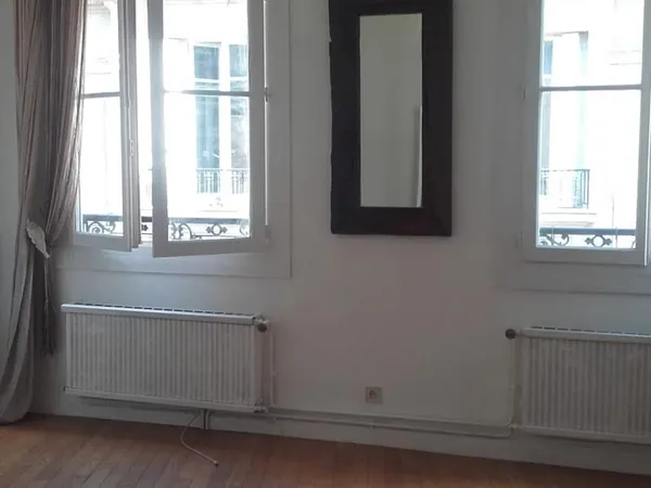 2 pieces rue Hautefeuille