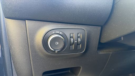 Opel Adam 1.4 Twinport 87 Easytronic - Glam – 2016 – 55289 km – Essence – Boîte Automatique — photo 6