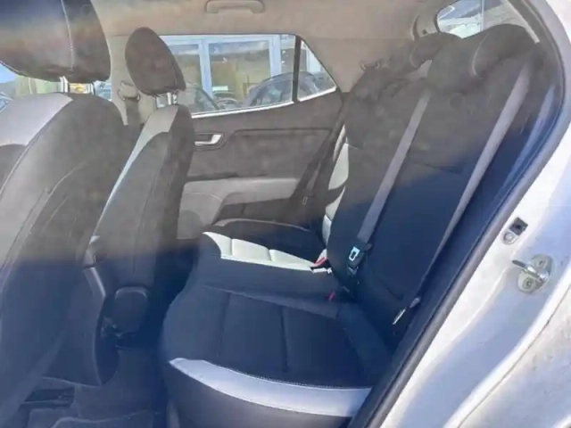 Kia Stonic 1.0 t-gdi 120ch isg premium — photo 13