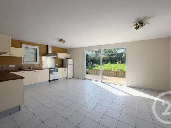Maison de plain-pied 3 pièces 82 m²