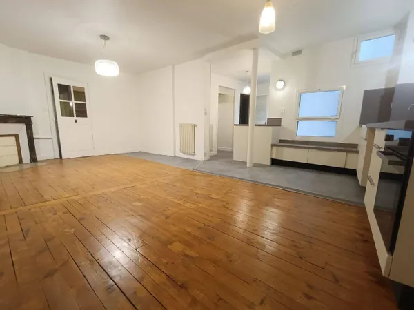 Appartement 5 pièces 179 m²