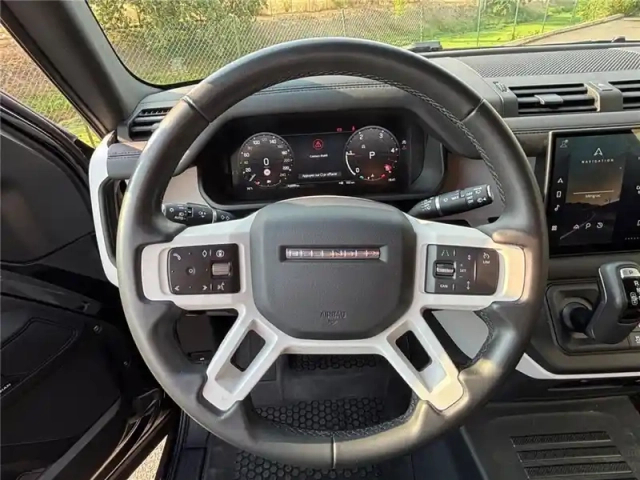 Land Rover Defender 90 d250 mhev bva8 hardtop x-dynamic — photo 23