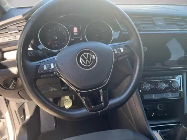 Volkswagen Touran 1.5 tsi evo 150ch carat 5 places euro6ap — photo 26
