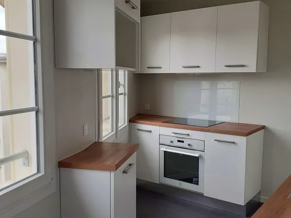 Loue T3 Vieux Lille Place du Concert (59) - 59m²