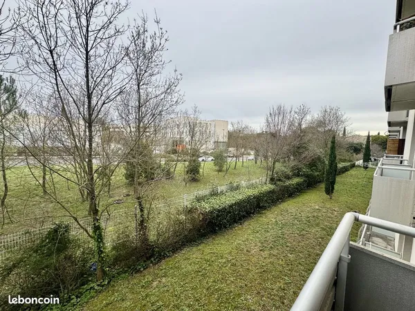 Studio 1 pièce 18 m²