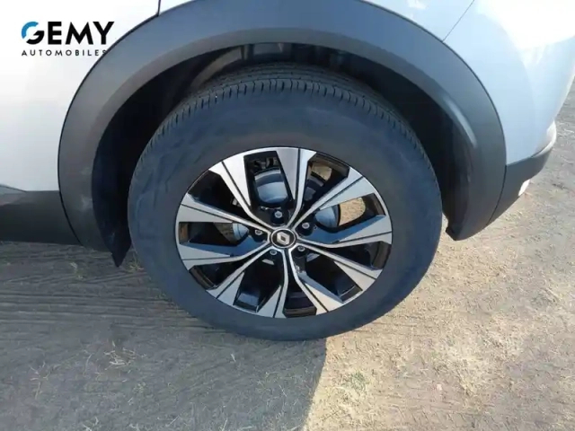Renault Captur tce 90 — photo 11