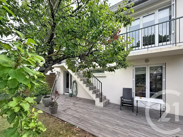 Maison 7 pièces 146 m²