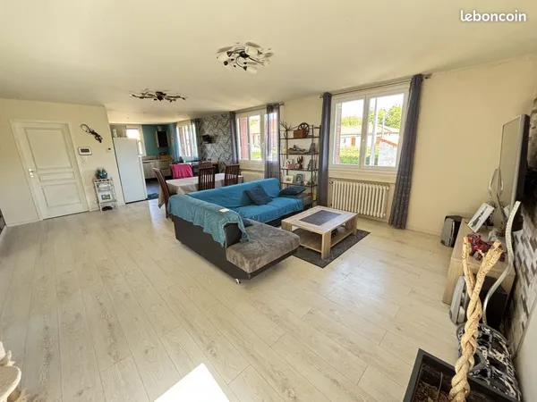 Maison 6 pièces 137 m²