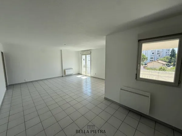Appartement 4 pièces 92 m²