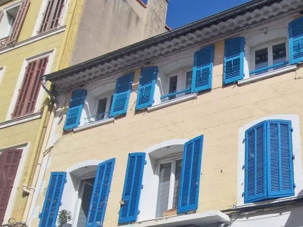Immeuble de rapport 200 m²