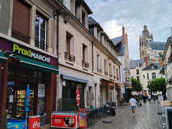 Immeuble 17 pièces 300 m²