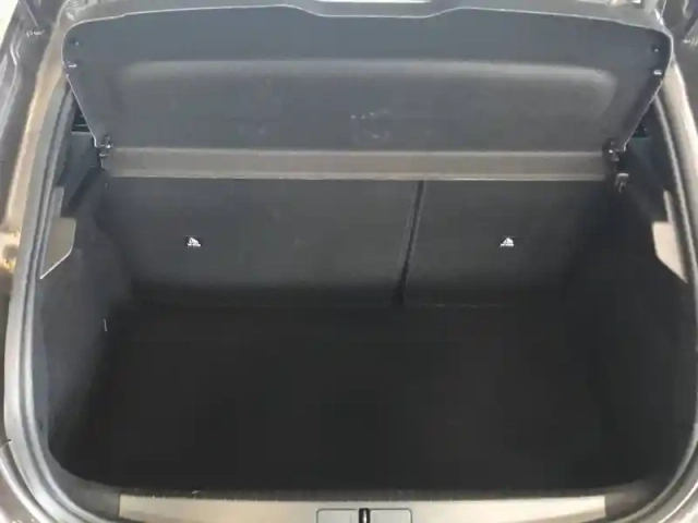 Peugeot 208 puretech 75 s&amp;s bvm5 — photo 29