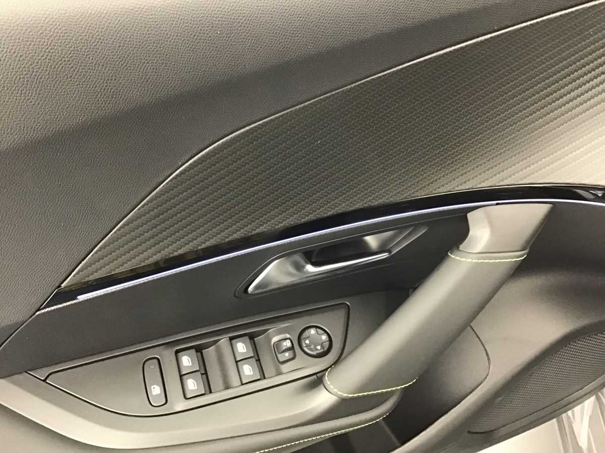 Peugeot 2008 — photo 9