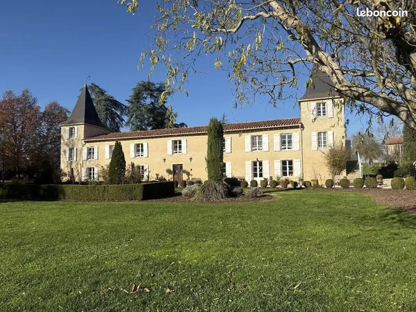 Propriété 18 pièces 520 m²