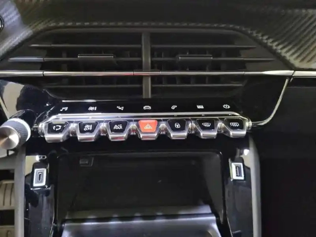 Peugeot 2008 bluehdi 130 s&amp;s eat8 — photo 49