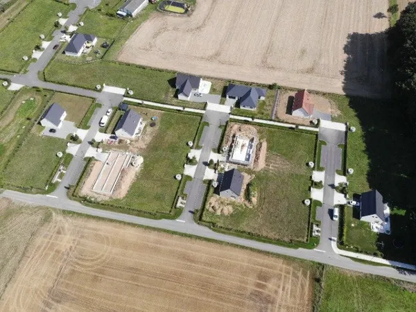 Terrain 763 m²