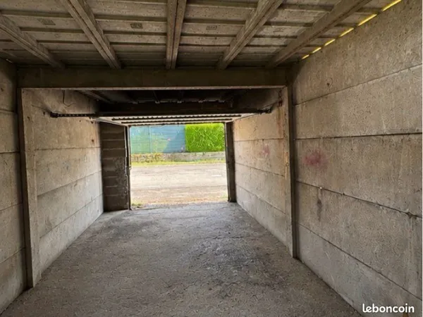 Garage à vendre