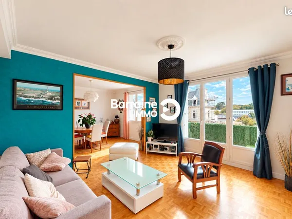 Appartement 4 pièces 82 m²