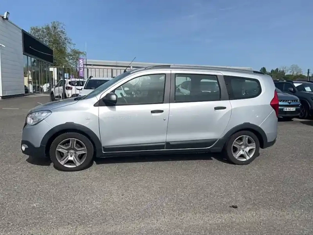 Dacia Lodgy blue dci 115 7 places — photo 2