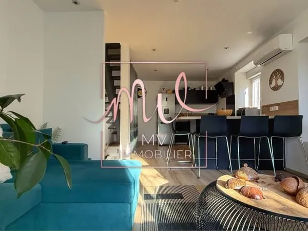 LE GRAND-LEMPS, appartement triplex rénové 73 m2